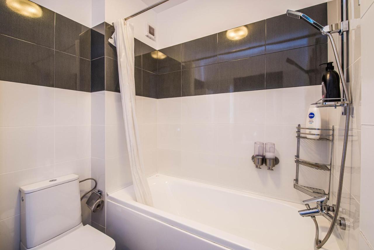 2-Room Penthouse Plaza Residence P1 Bucureşti Exterior foto